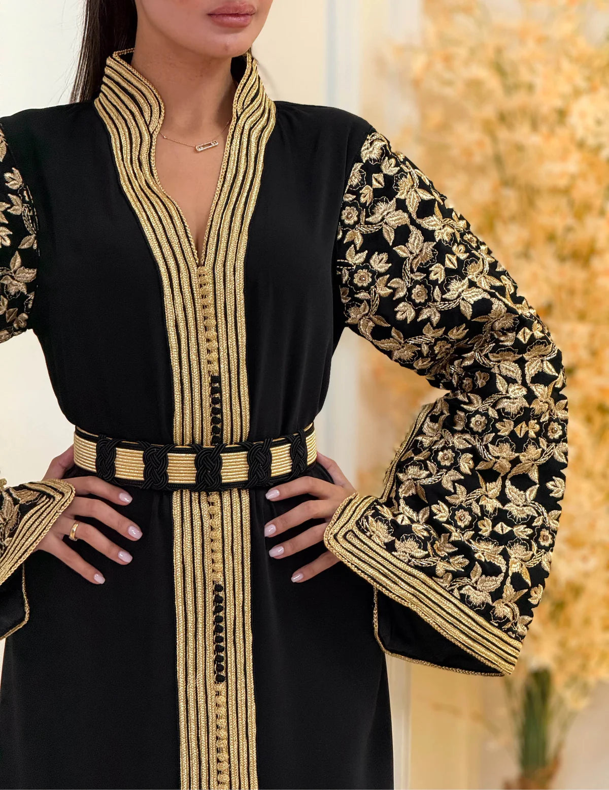 Kaftan Fajr in Schwarz – Handgefertigtes marokkanisches Kleid – Produktansicht 7