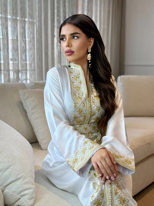 Tamara Weißer Kaftan – Handgefertigtes marokkanisches Kleid