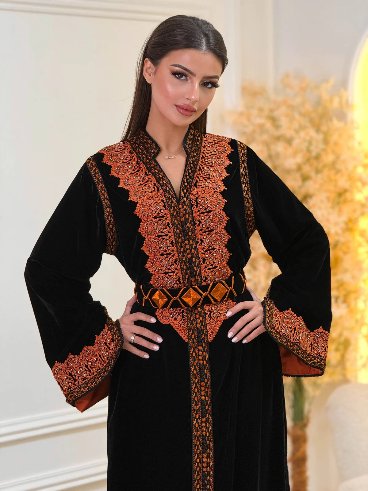Kinda Schwarzes Kaftan – Handgefertigtes marokkanisches Kleid