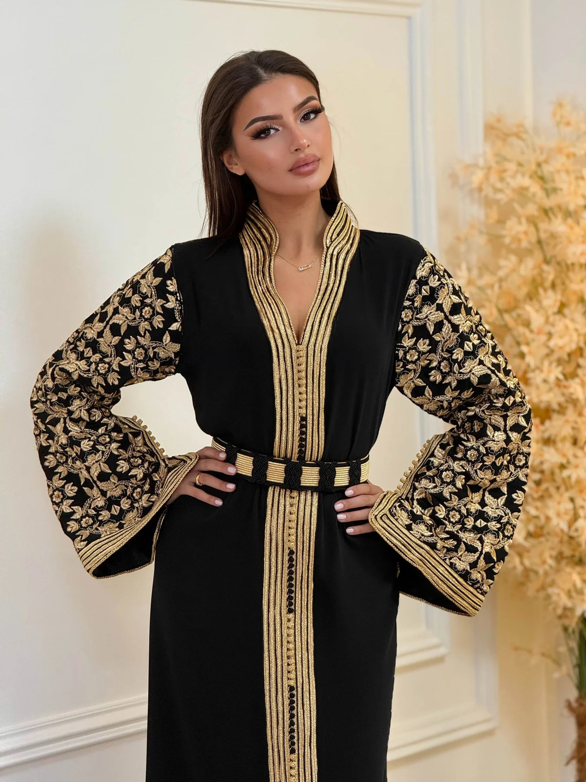 Kaftan Fajr in Schwarz – Handgefertigtes marokkanisches Kleid – Produktansicht 6