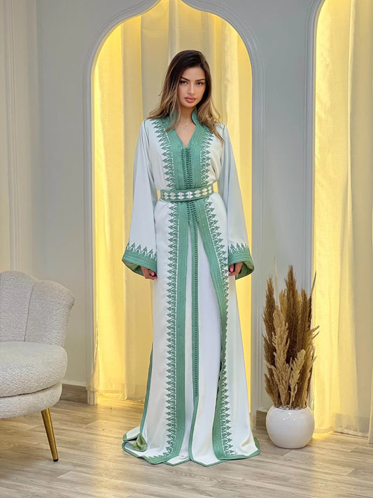 Takchita Fatima in Weiß – Zweiteiliges marokkanisches Zeremonienkleid