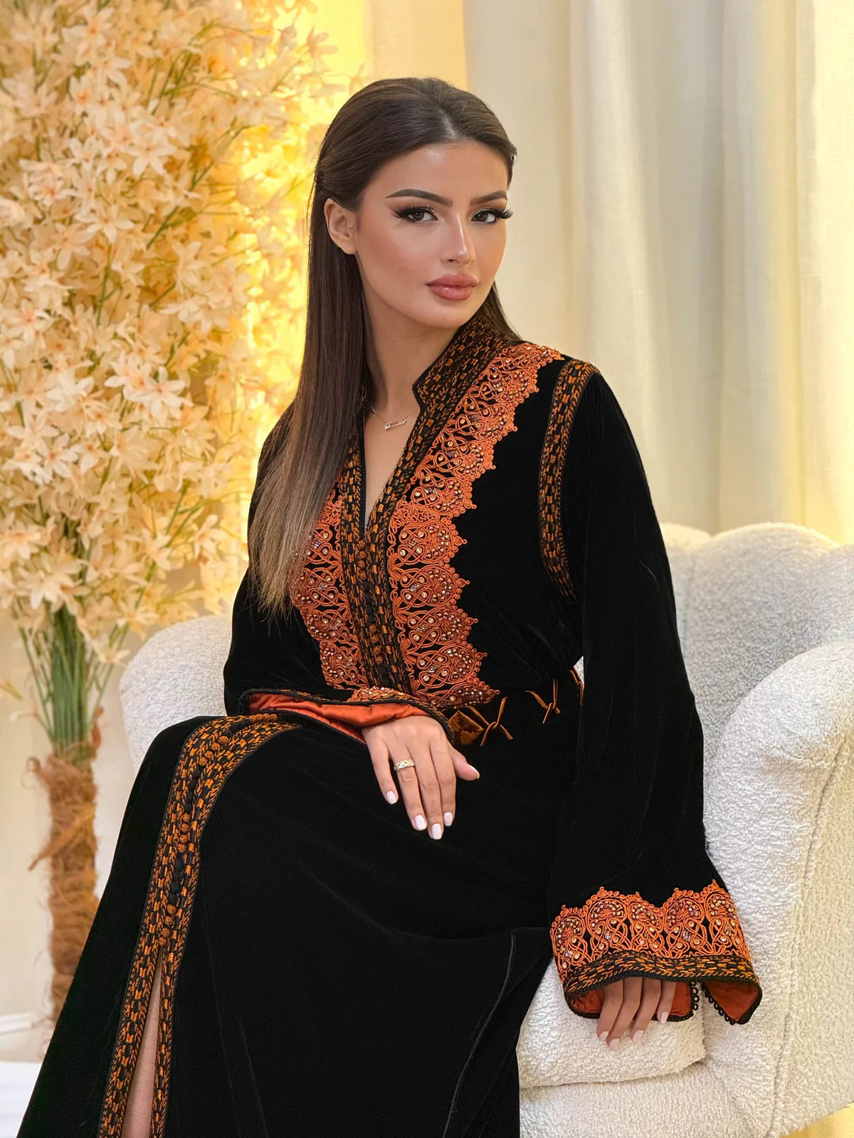 Kinda Schwarzes Kaftan – Handgefertigtes marokkanisches Kleid – Produktansicht 6