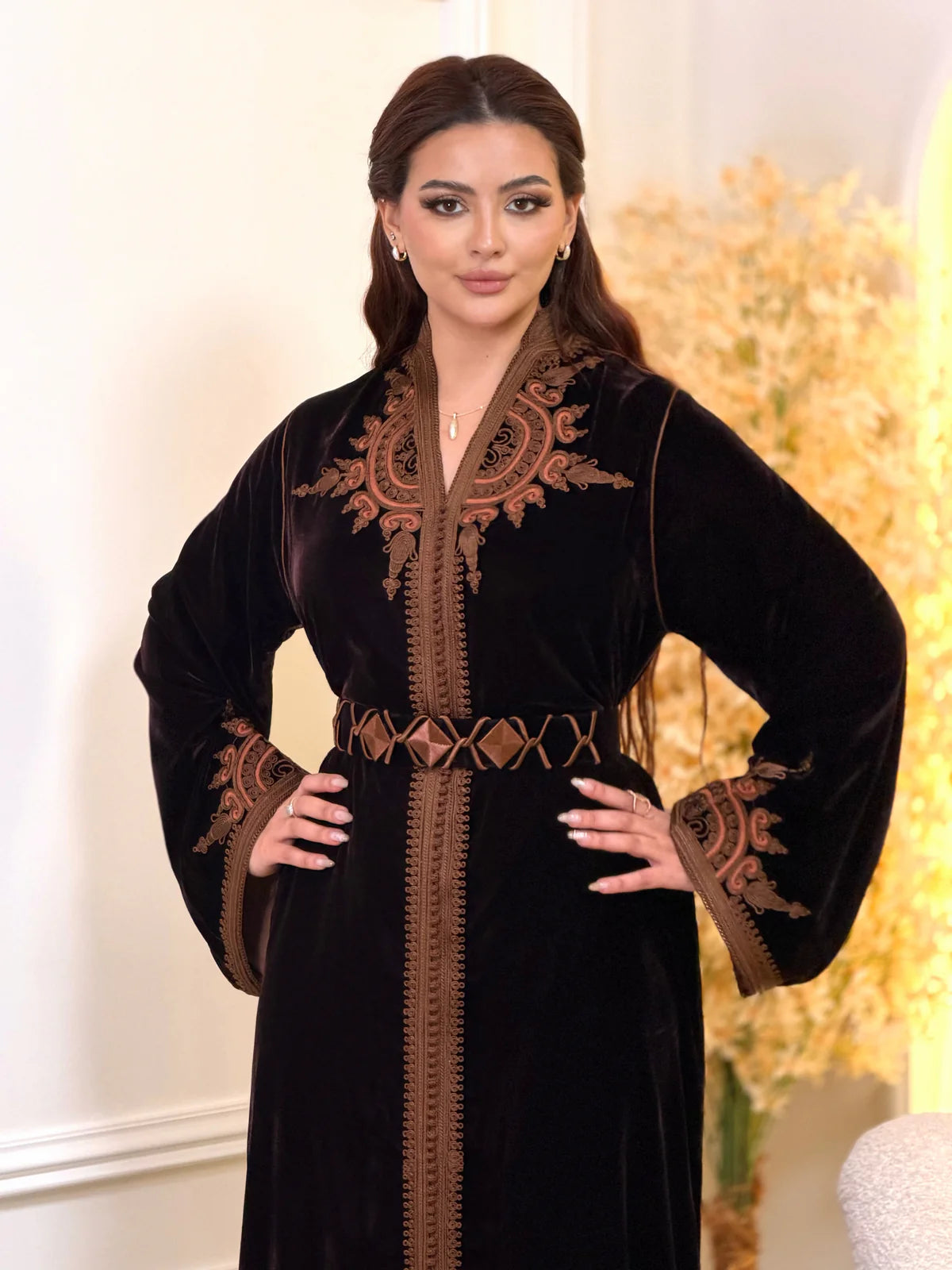 Ayla Schwarzer Kaftan – Handgefertigtes marokkanisches Kleid – Produktansicht 3