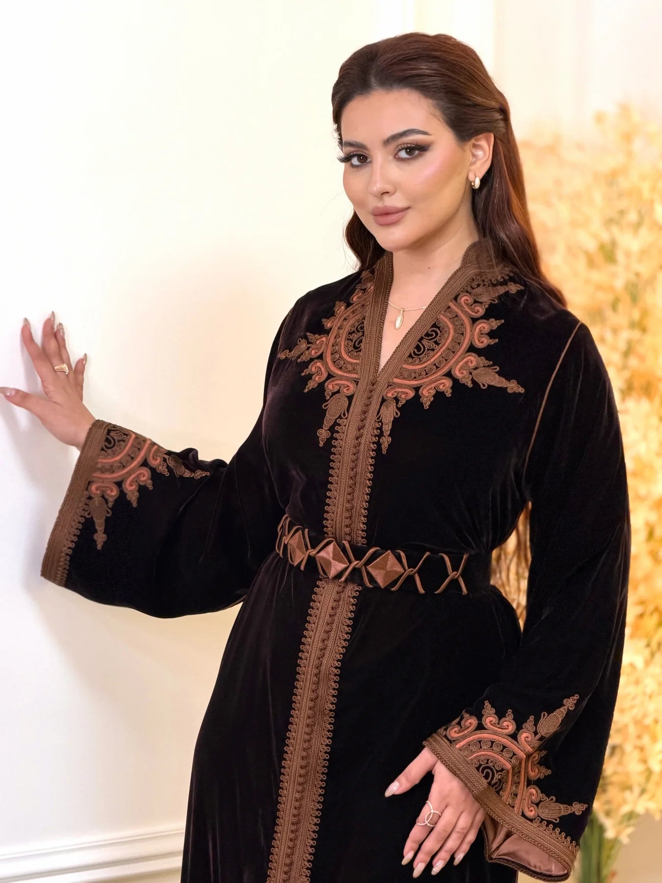 Ayla Schwarzer Kaftan – Handgefertigtes marokkanisches Kleid – Produktansicht 6