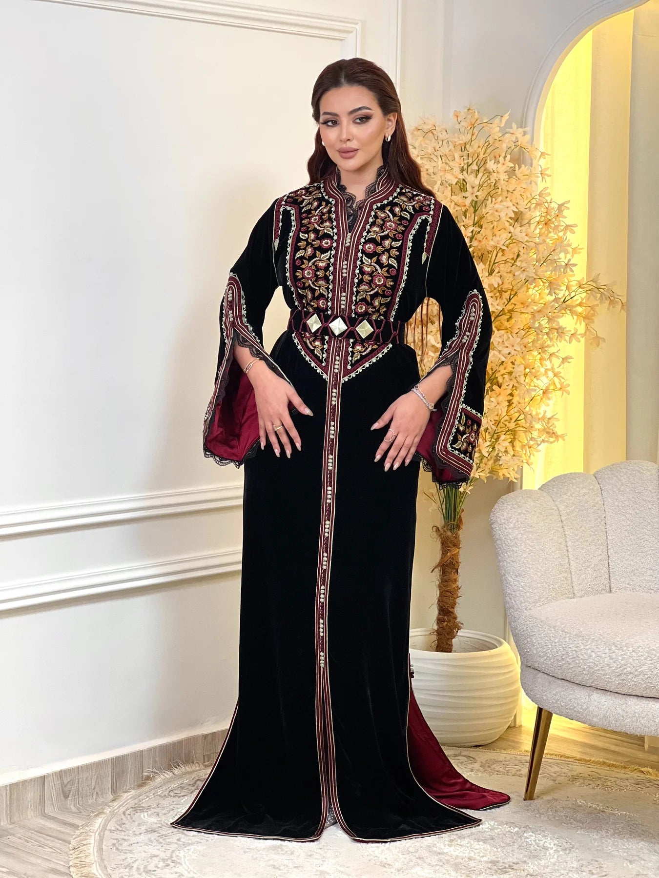 Rajwa Schwarzes Kaftan – Handgefertigtes marokkanisches Kleid – Produktansicht 3