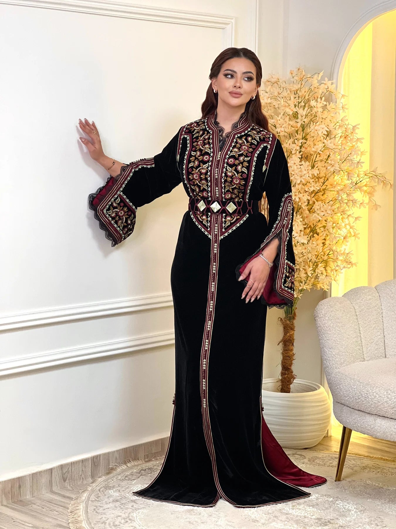 Rajwa Schwarzes Kaftan – Handgefertigtes marokkanisches Kleid – Produktansicht 4